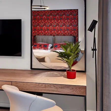 Safari - Plac Wolnosci 6 Apartament