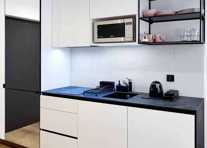 Safari - Plac Wolnosci 6 * Poznan